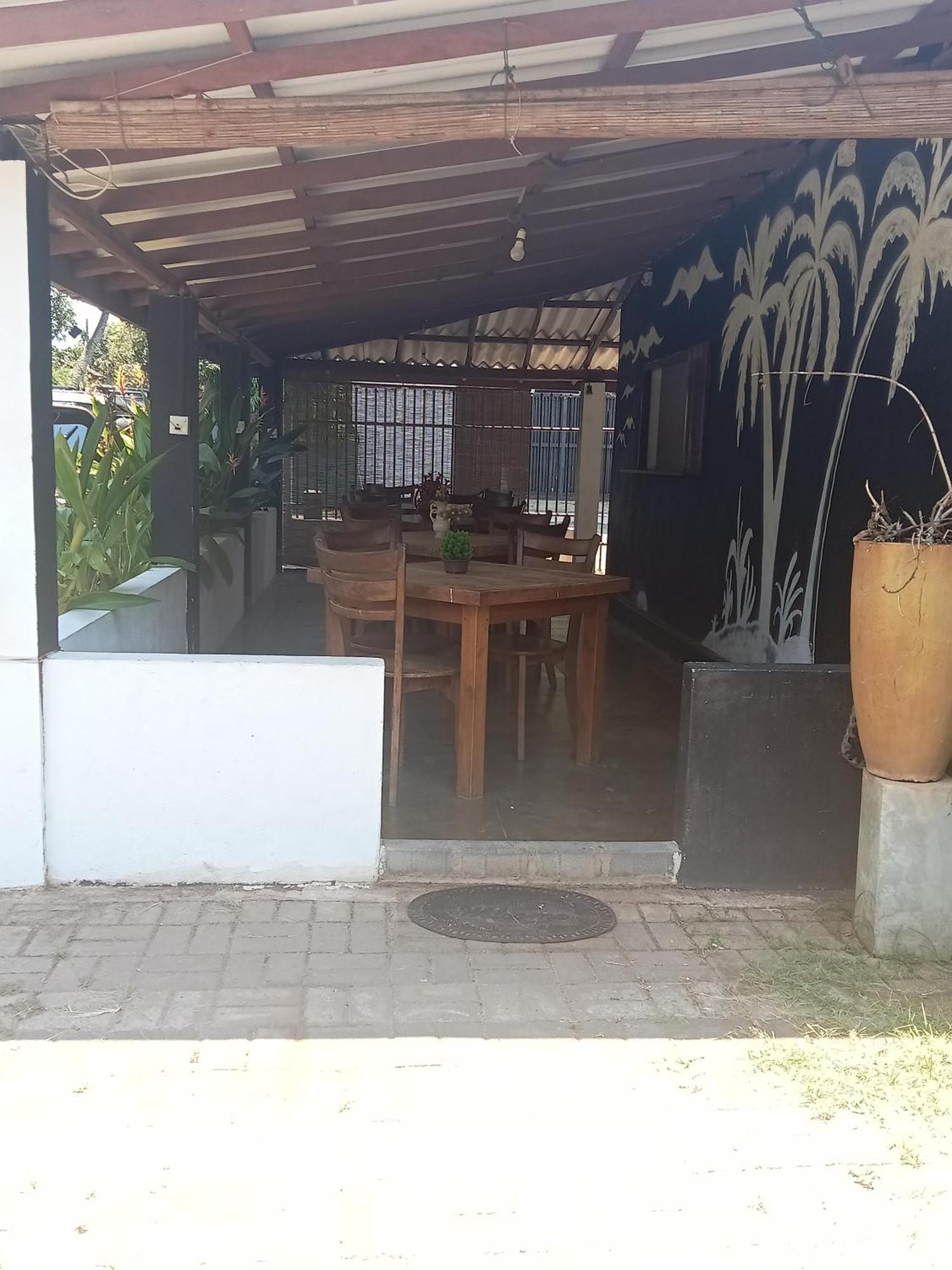 Negombo Royal Villa By Hotel Oviniru Kültér fotó