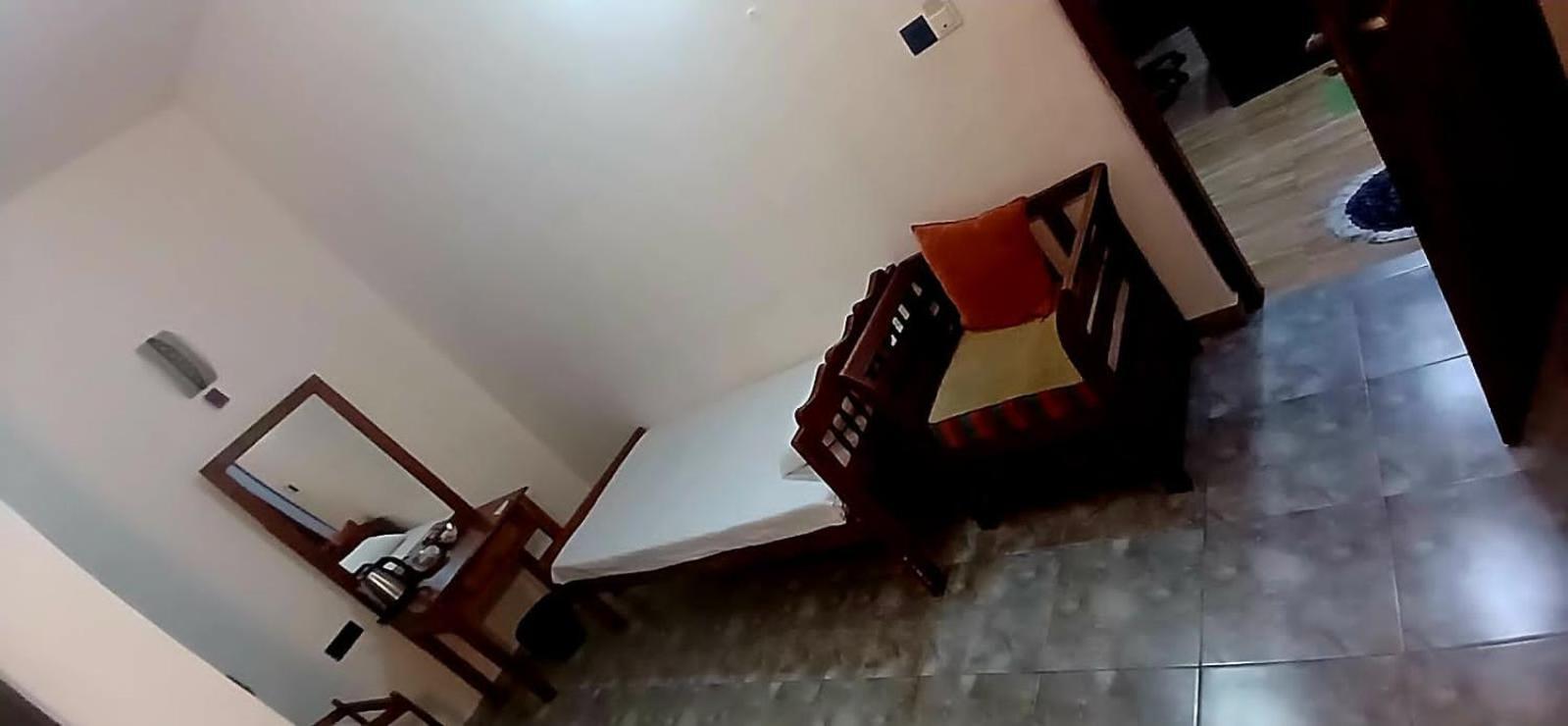 Negombo Royal Villa By Hotel Oviniru Kültér fotó
